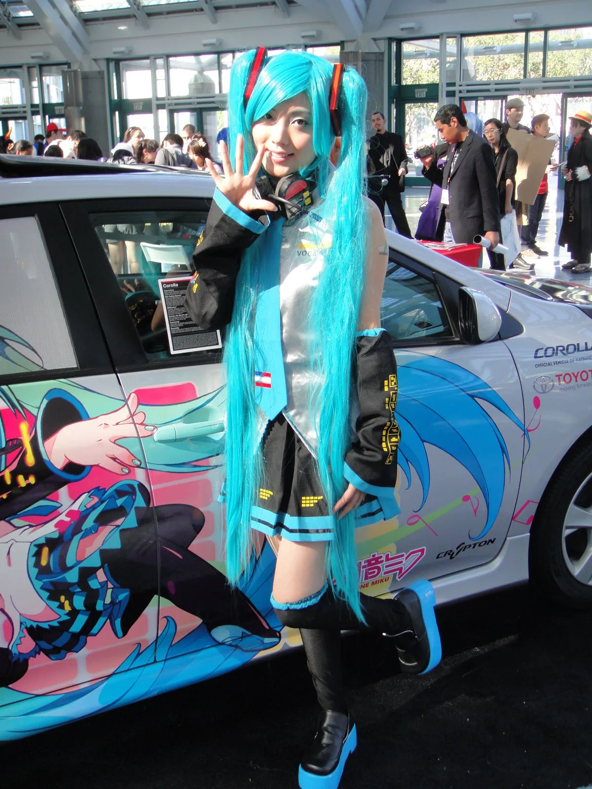 Anime Expo 2011 - Hatsune Miku - Vocaloid (5893314336)