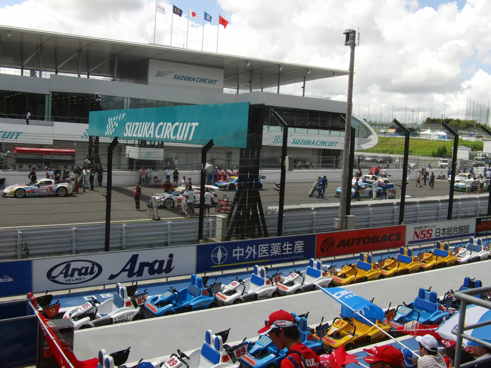 Starting grid at 2012 Pokka 1000km (29)