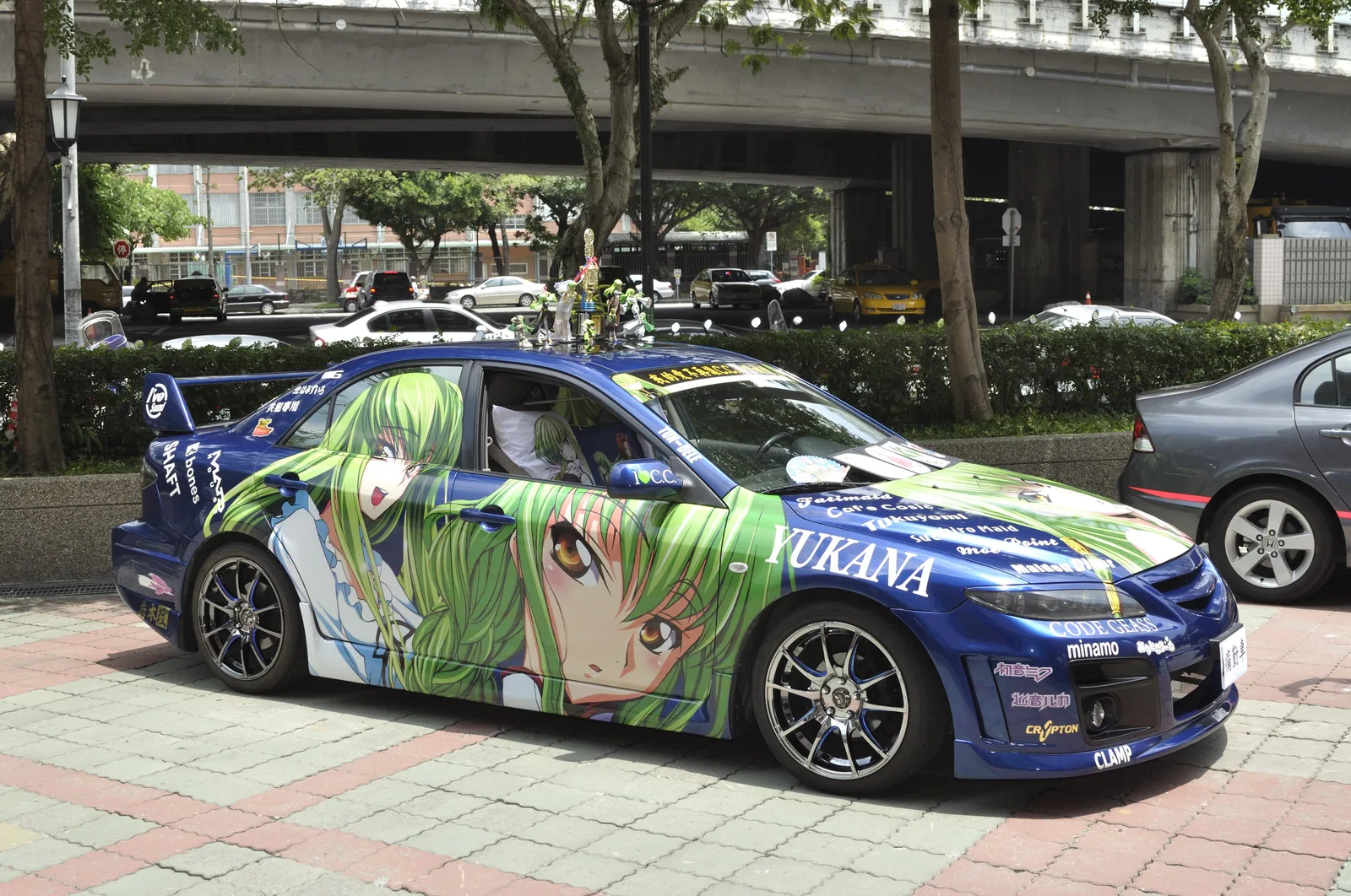 C.C. itasha right side at FF18 20110730a