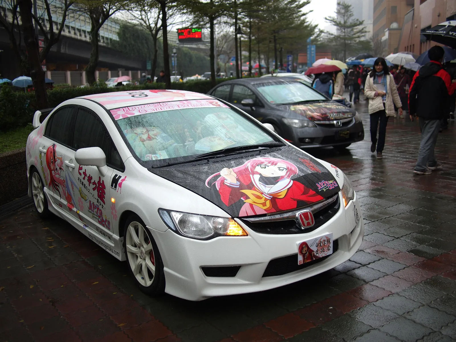 FF17 Hinagiku Katsura itasha side front 20110220