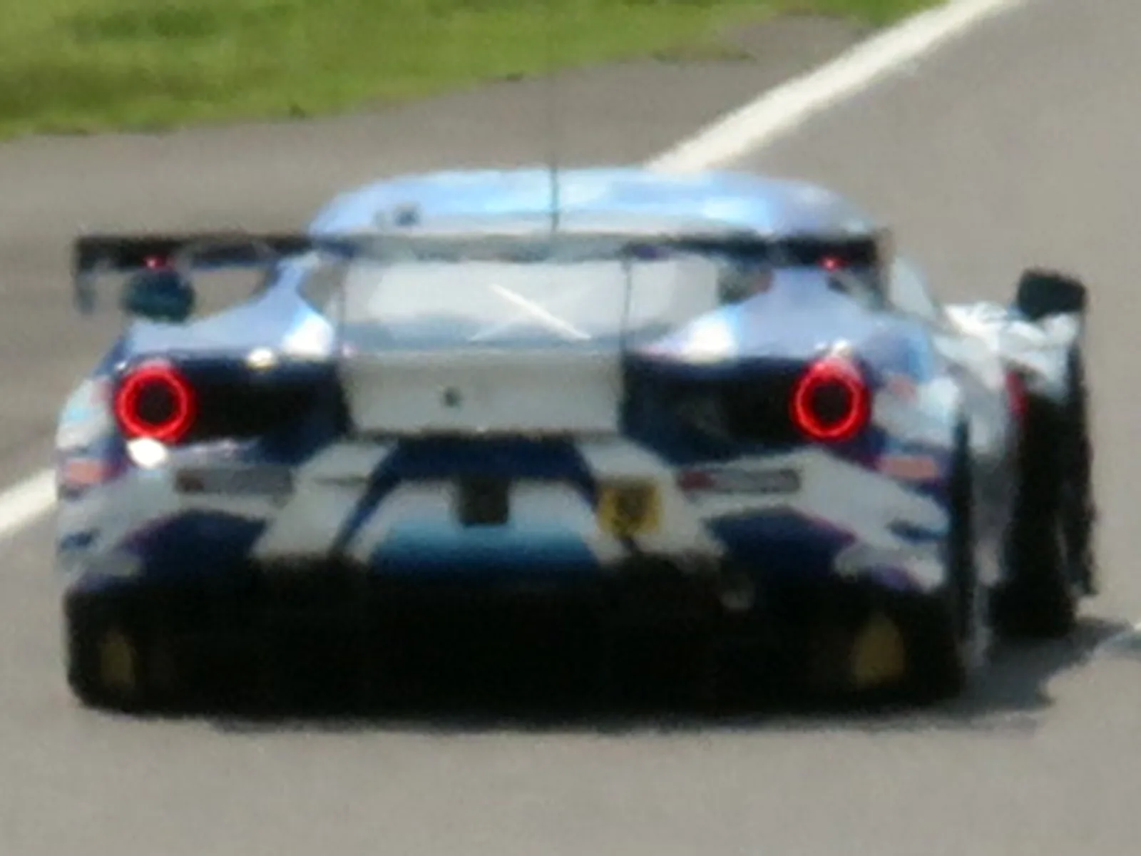 No.9 PACIFIC hololive NAC Ferrari at 2022 Takanoko no Hotel Suzuka GT 300km (1)