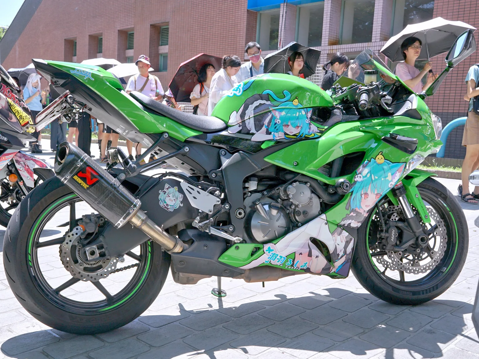 Uruha Rushia ZX-6R itansha right side 20240811b