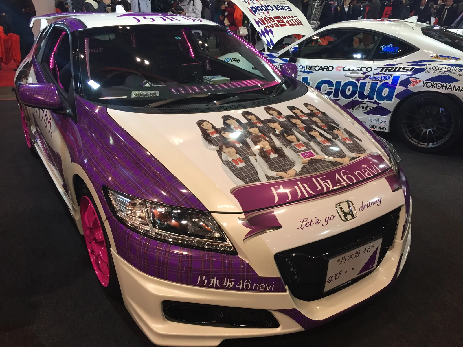 Honda CR-Z wrap for Nogizaka46 navi 01 - Tokyo Auto Salon 2015