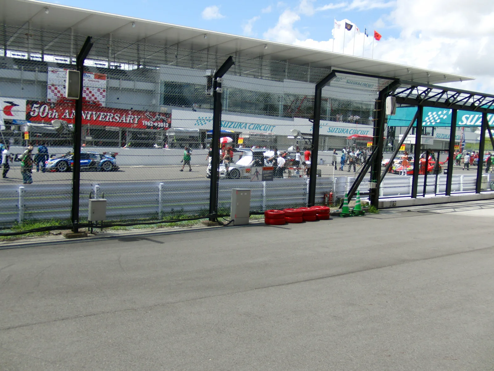 Starting grid at 2012 Pokka 1000km (11)
