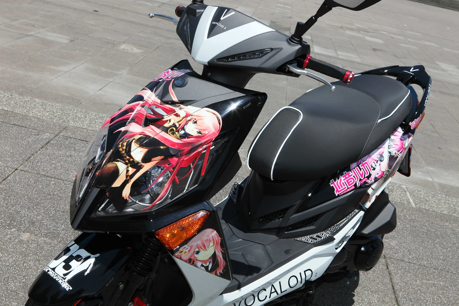 SYM itansha of Megurine Luka 20120819