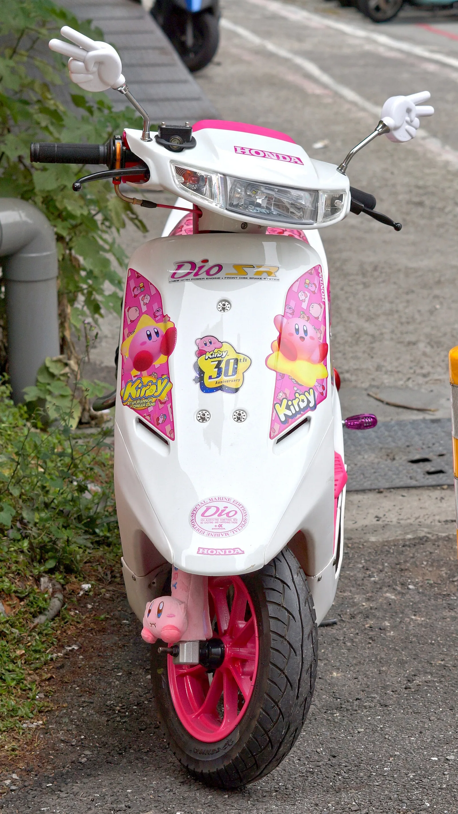 Kirby itansha EGC-780 head on Fushun Street 20230226