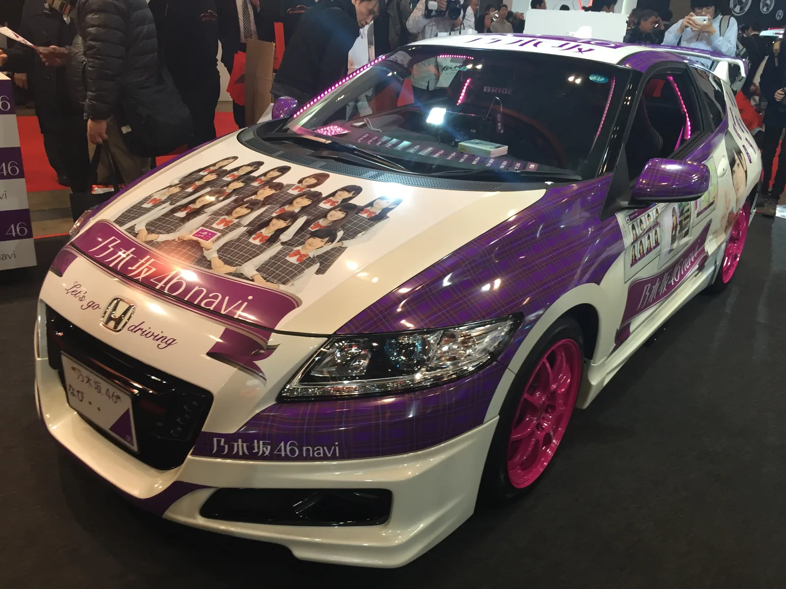 Honda CR-Z wrap for Nogizaka46 navi 02 - Tokyo Auto Salon 2015
