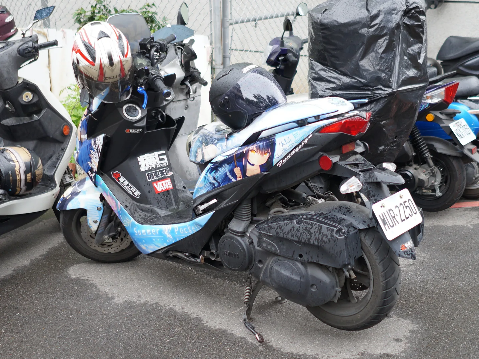 Kamome Kushima itansha MUR-2250 left side 20220219a