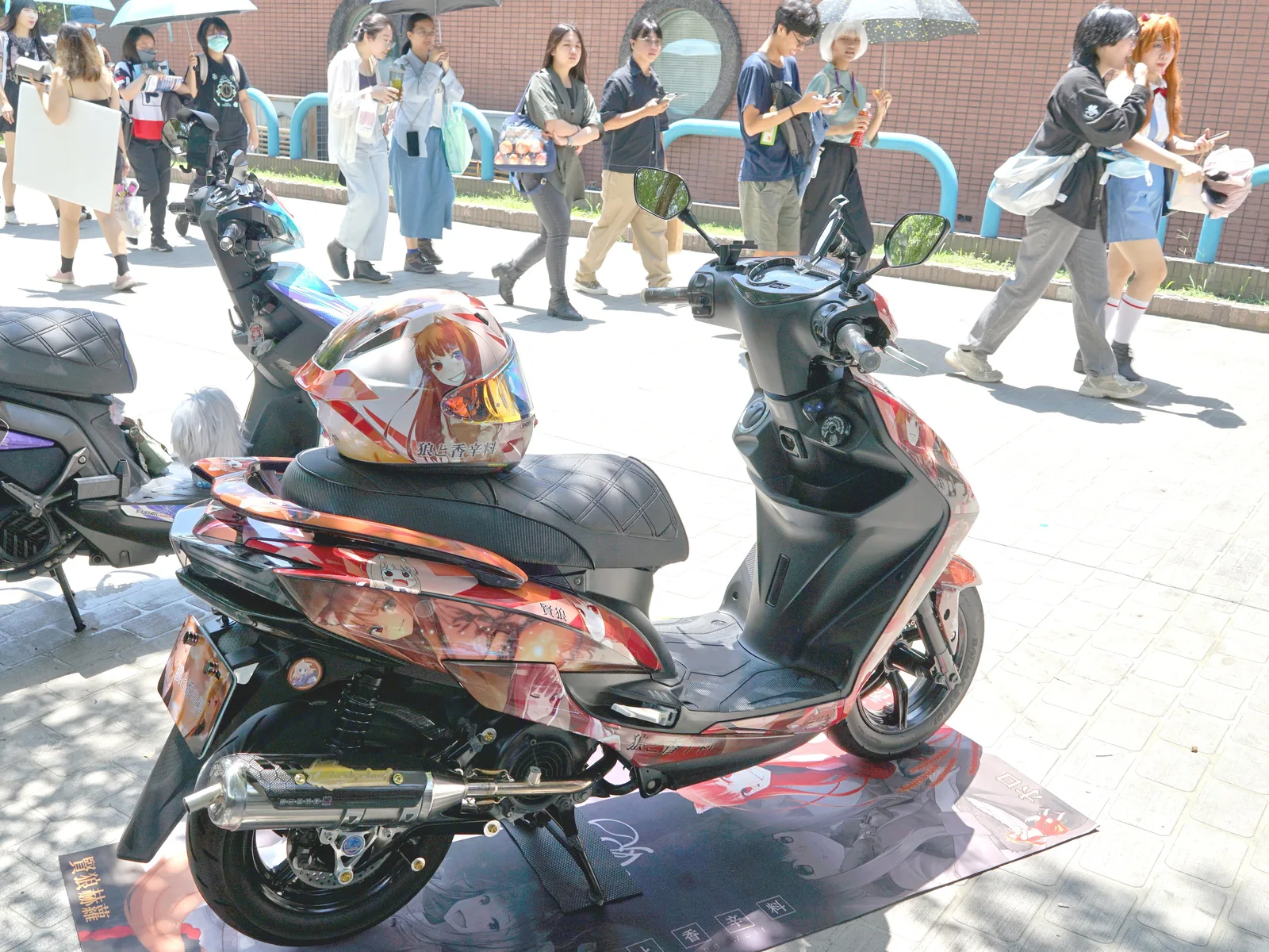 Horo itansha right side, Horo helmet and Asuka 20240811b