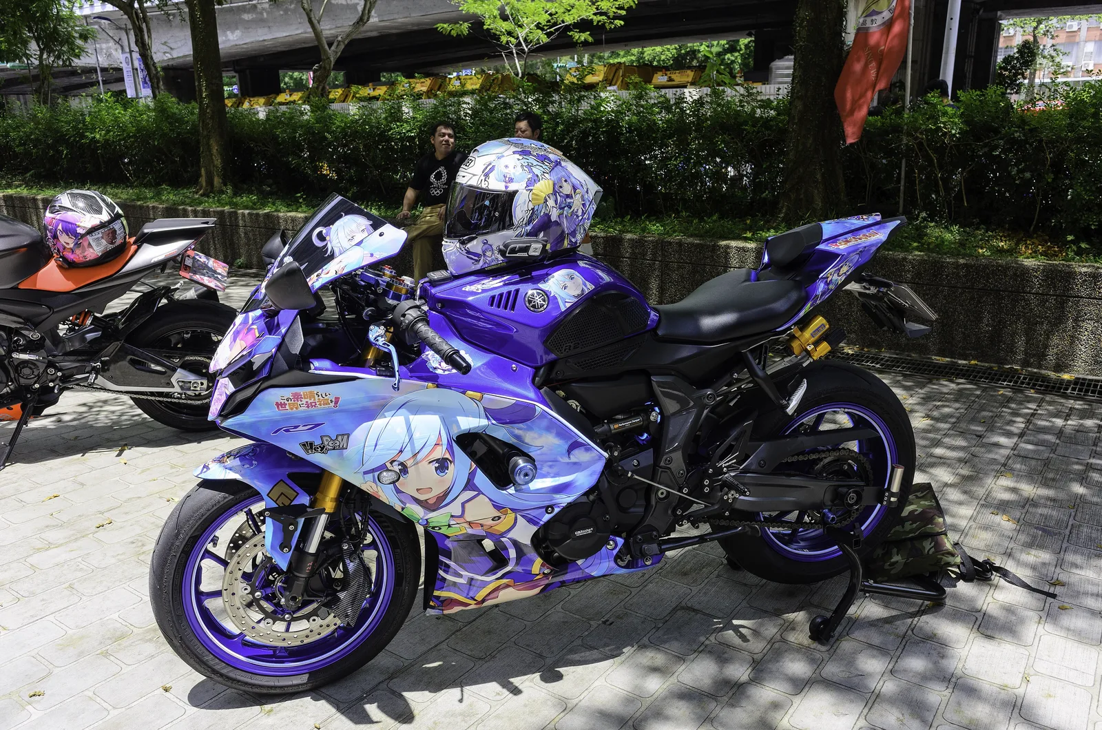 Aqua itansha left side and Aqua helmet 20230812a