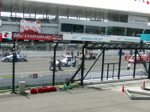 Starting grid at 2012 Pokka 1000km (27)