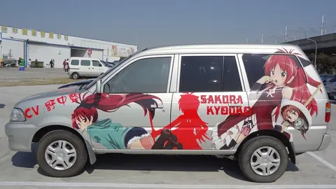 Toyota Zace Surf DX Puella Magi Madoka Magica left 20131117