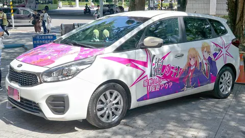 Oshi no Ko taxi left side 20240811a