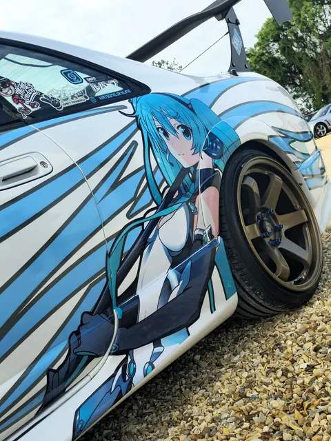 Nissan Skyline 4