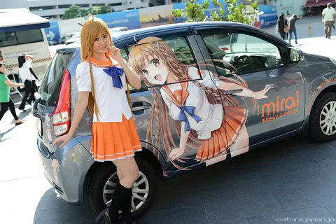 Mintochuu and Mirai Suenaga itasha 20120601b