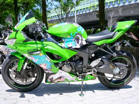Uruha Rushia ZX-6R itansha left side 20240811a