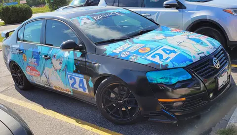 2008 Volkswagen Passat Lux 2.0T in Black (Hatsune Miku Itasha), Front Right, 08-02-2022