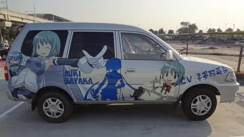 Toyota Zace Surf DX Puella Magi Madoka Magica right 20131117