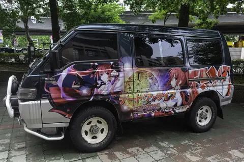 Mitsubishi Delica 2500 itasha of Kotori Itsuka 20180812b
