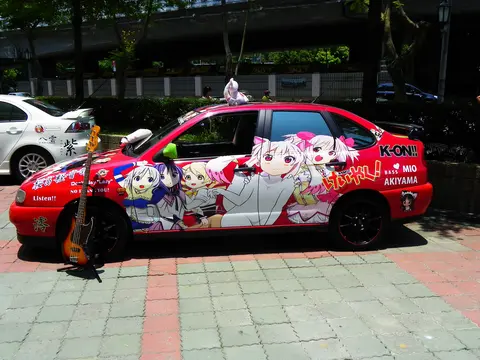 Puella Magi Madoka Magica x K-On! itasha left side at FF18 20110731c