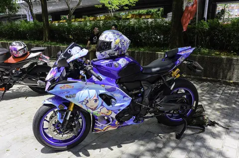 Aqua itansha left side and Aqua helmet 20230812a
